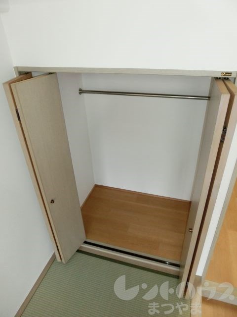 メモリー竹原 収納