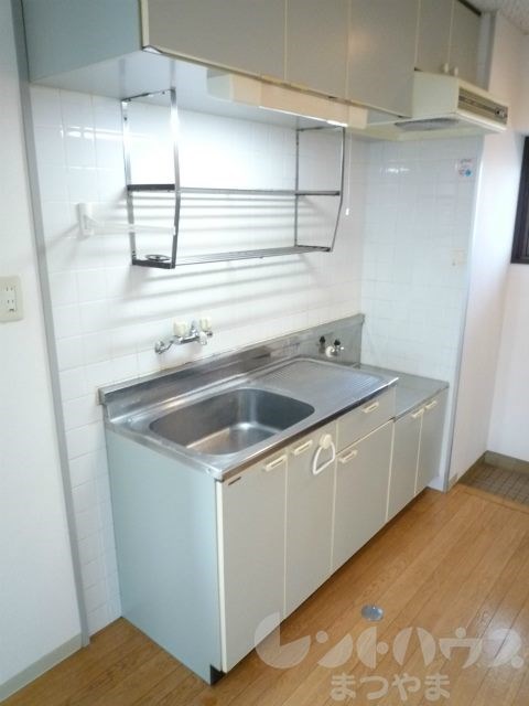 ロイヤルハイツ平和通 キッチン