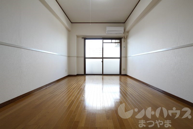 エトワール古町 洋室