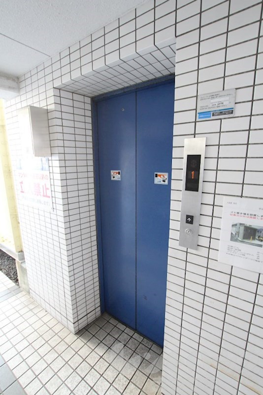 ＫＢコート泉町 エレベーター