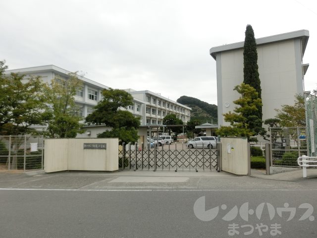 パルテナール・ナカ 松山市立潮見小学校
