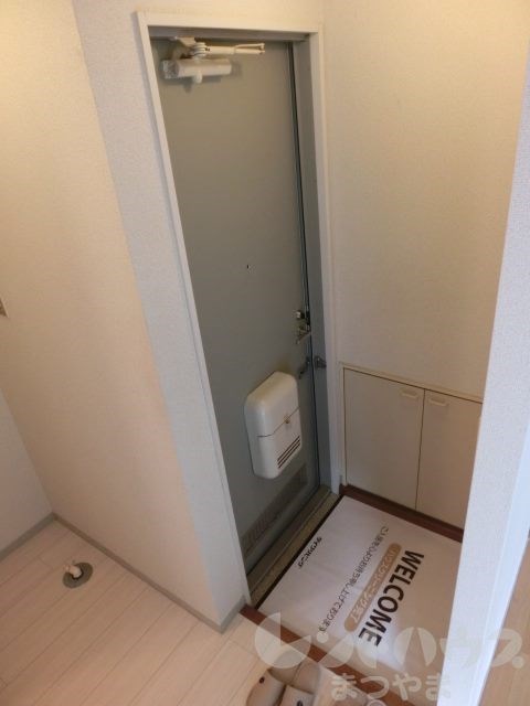 コーポ岩崎 玄関