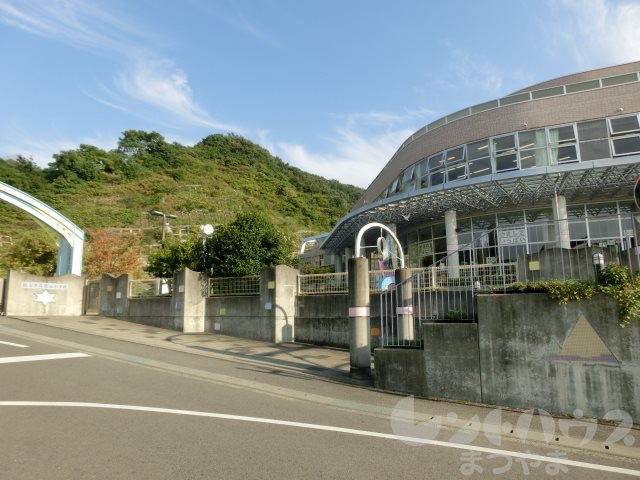 コーポラスACⅡ 松山市立姫山小学校
