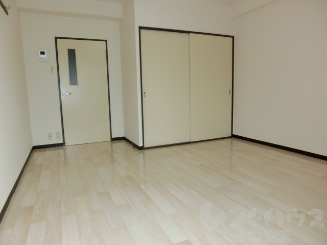 フォルテ緑町 ベッドルーム