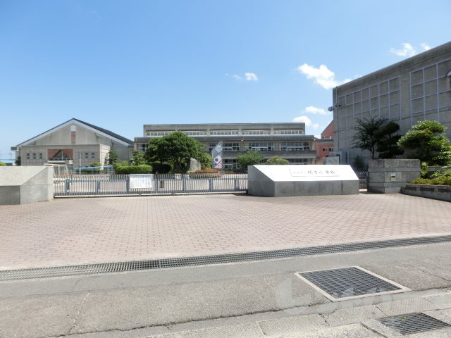 KマンションNo.3 松山市立福音小学校