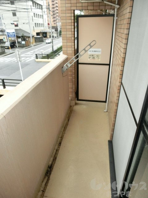 シャルマンコーポ湊町 バルコニー