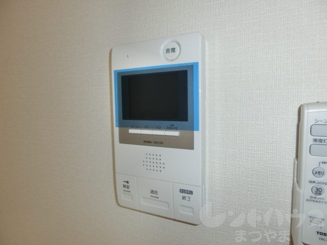 シャンティ平和通 モニターホン