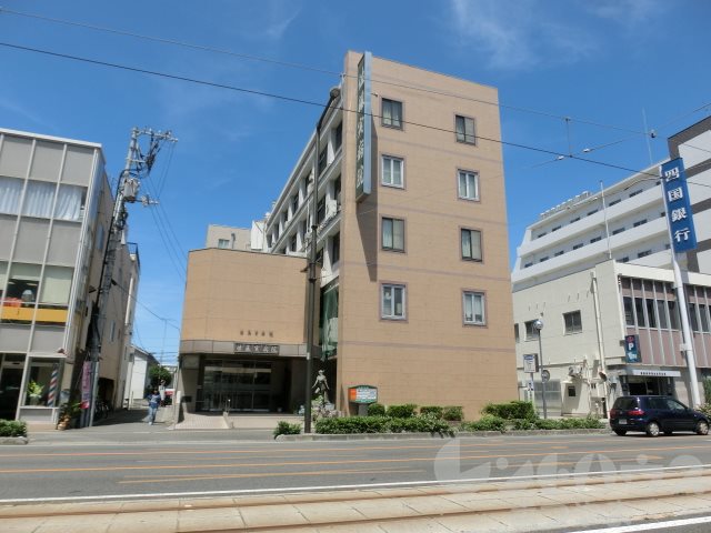ダイアパレス松山K-スクウェア 佐藤実病院