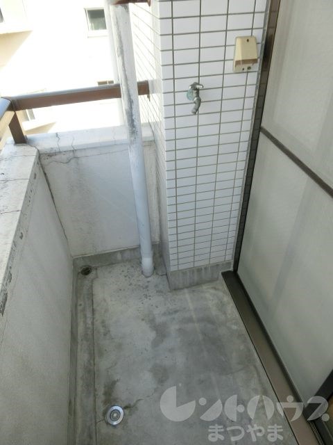 ジョイフル第3今市 洗濯機置場