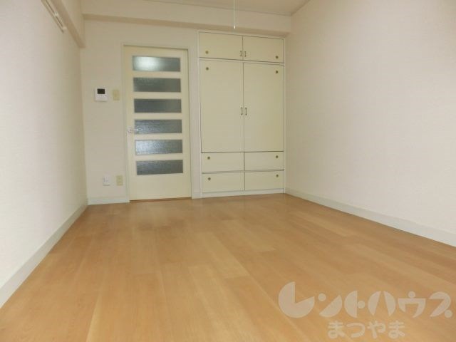 ジョイフル第3今市 洋室