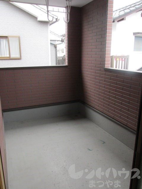 居相河原借家 バルコニー