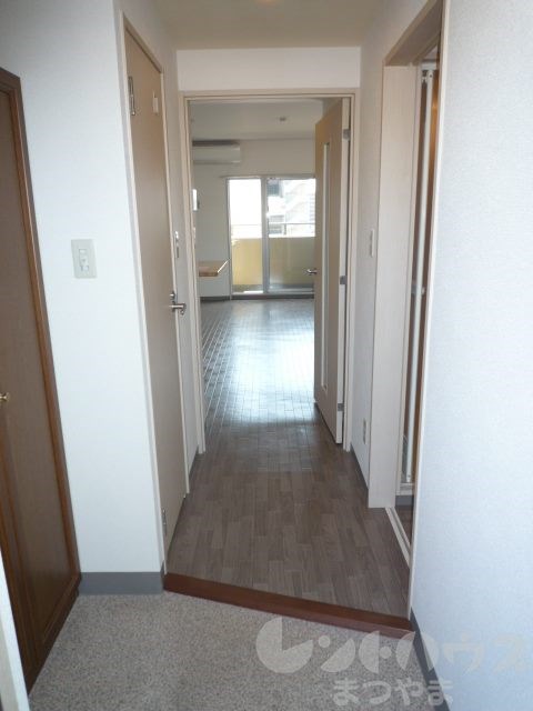 松山ウェスティン 玄関