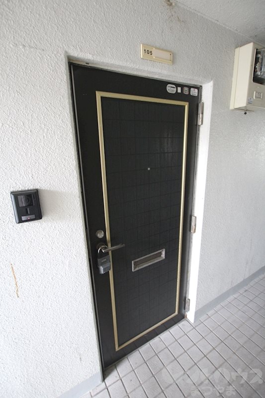 宮西マンション 玄関