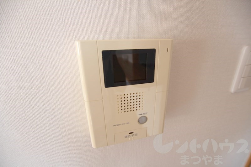 ロイヤルビラ南小坂 モニターホン