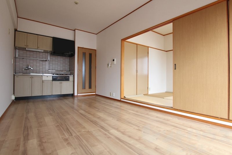 ロイヤルコート松山 その他