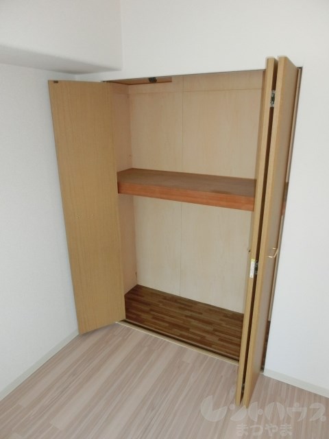 スカール道後 収納
