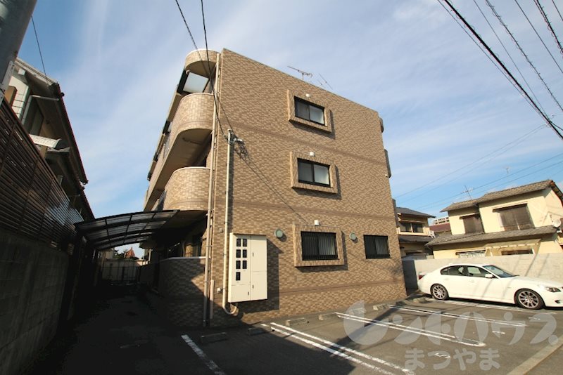 シャティーヌ道後 外観