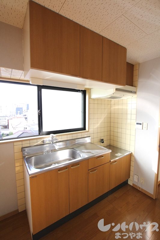 ペルルブラン高砂 キッチン