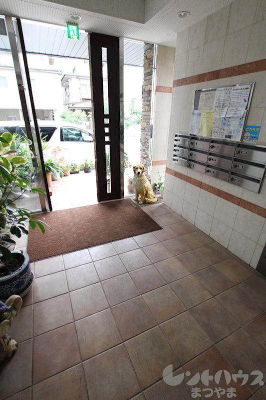 サンヴァリエ岩崎町 その他