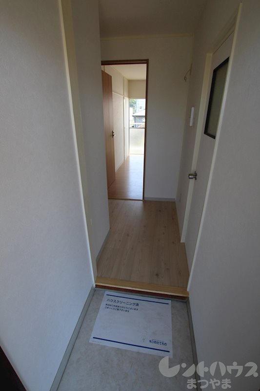 SHIMIZUMACHI FLAT 玄関