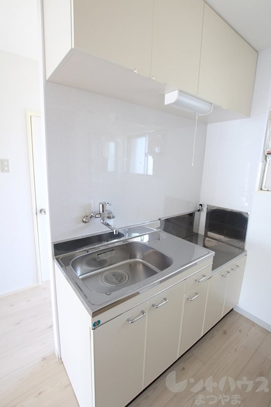 SHIMIZUMACHI FLAT キッチン