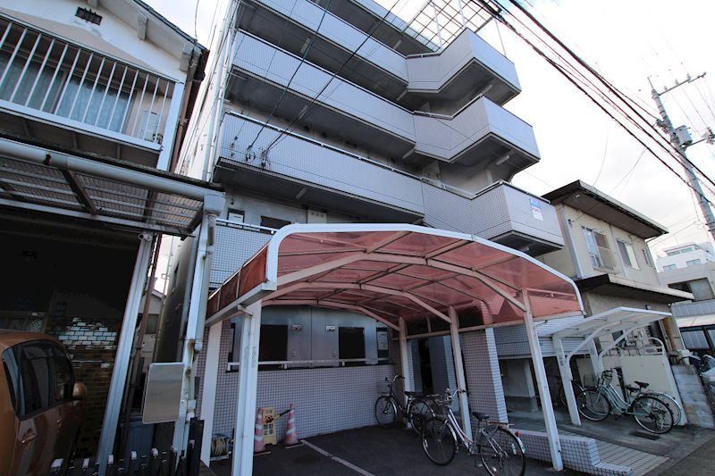 第6井上マンション 外観