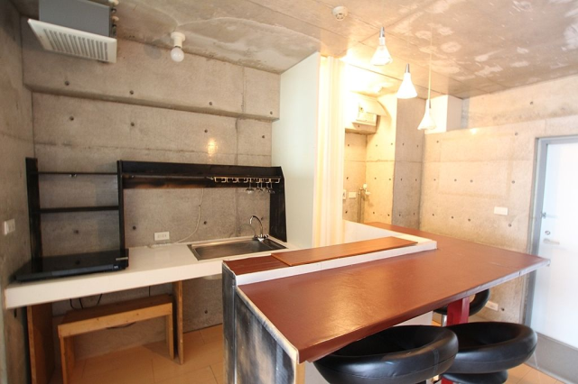BARみたいなお部屋。